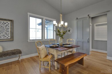 3634 SW 47th St, Redmond, OR 97756 - photo 5