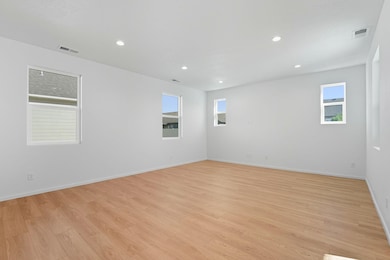 711 E 5th St, Deer Park, WA 99006 - photo 7