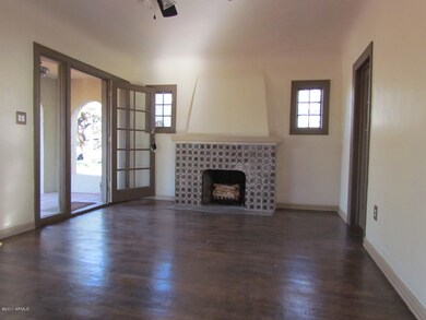 Front Family/Room