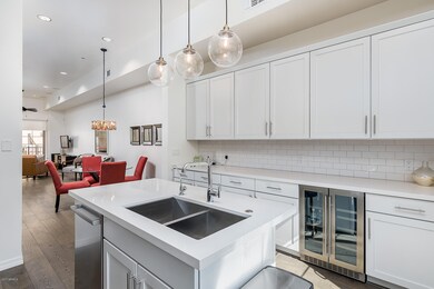 421 W 6th St 1015 - MLS-20