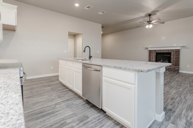 1330 Mayberry St, Odessa, TX 79765 - photo 6