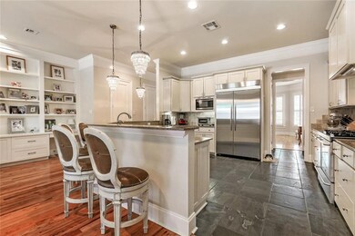 Open kitchen