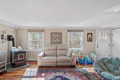 272 Central St, East Hampstead, NH 03826 - photo 7