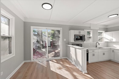 16930 Winchester Ave, Hazel Crest, IL 60429 - photo 7