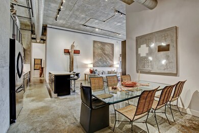 1111 Studewood St unit 403, Houston, TX 77008 - photo 3