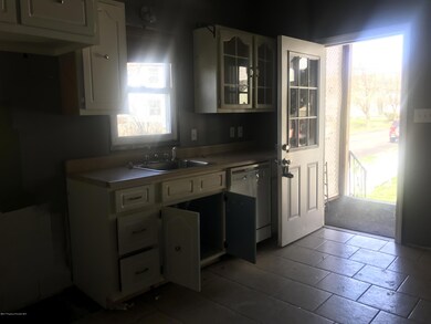 501 Depot St, Scranton, PA 18509 - photo 4
