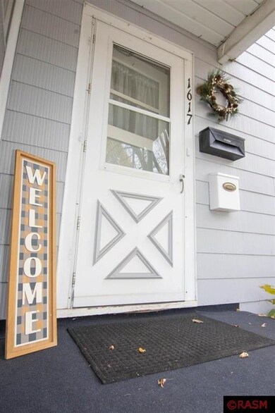 1617 N 4th St unit 1617 N Fourth Street, Mankato, MN 56001 - photo 2