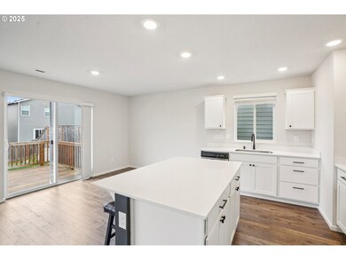 1302 NW Larson Dr, La Center, WA 98629 - photo 7