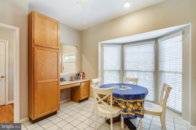 2017 Madrillon Springs Ct, Vienna, VA 22182 - photo 6