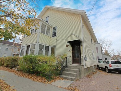 193-195 Elmwood Ave, Burlington, VT 05401 - photo 2