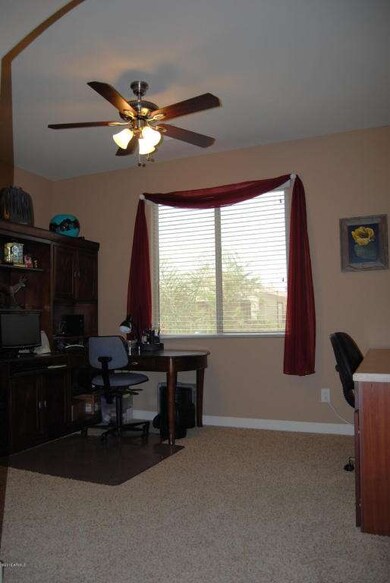 Office/Den 1