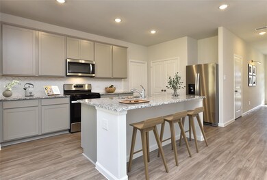 8010 Peppercorn St, Magnolia, TX 77354 - photo 3