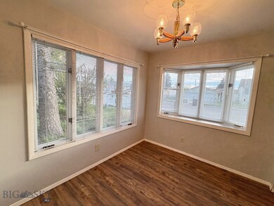 Eat-in Kitchen area with bay window.