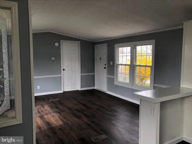 220 Nevada Ave, Williamstown, NJ 08094 - photo 3