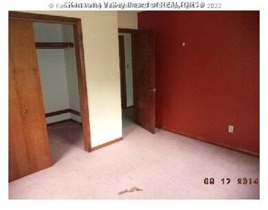 94 Mannon Dr, Alum Creek, WV 25003 - photo 5