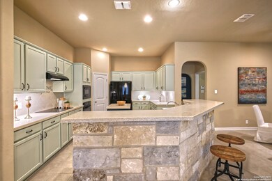 10618 Larch Grove Ct, Helotes, TX 78023 - photo 6