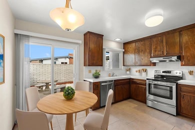 335 J St unit B, Chula Vista, CA 91910 - photo 4