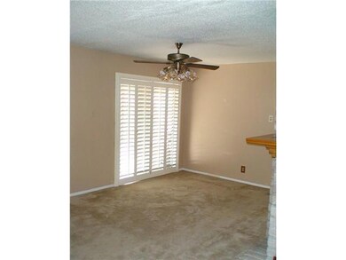 10618 Park View Cir, El Paso, TX 79935 - photo 7