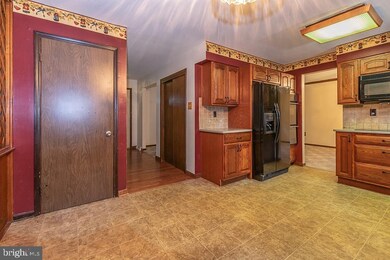 2512 S Brookfield St, Vineland, NJ 08361 - photo 6