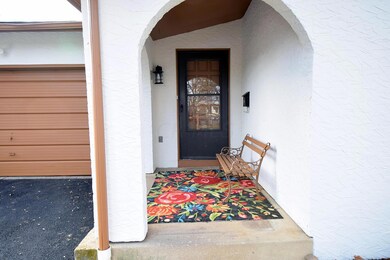 1267 Pegwood Ct, Columbus, OH 43229 - photo 2