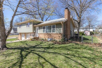 6832 Stearns St, Shawnee, KS 66203 - photo 3