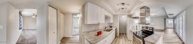 2028 W Elm St - Wide Kitchen Pano