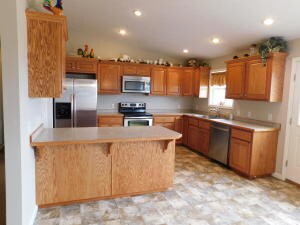 kitchen (2)