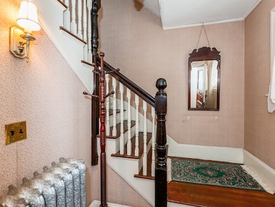 33 Chatham St, Cambridge, MA 02139 - photo 2