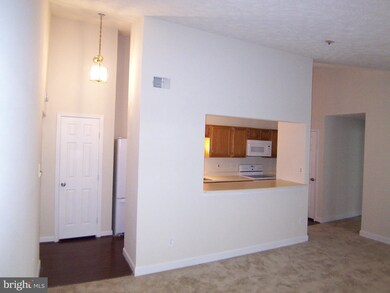 905 M Woodbridge Ct unit 905-M, Edgewood, MD 21040 - photo 4