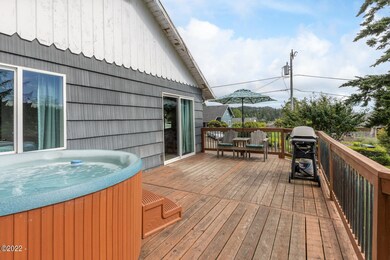 4925NE49th-17