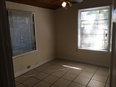 7918 Coral St, Lantana, FL 33462 - photo 6