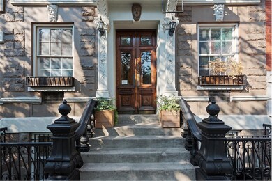 331 W 21st St unit 3FW, New York, NY 10011 - photo 6