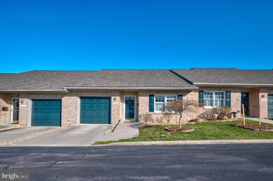 206 Sunbrook Ln unit 149, Hagerstown, MD 21742 - photo 3