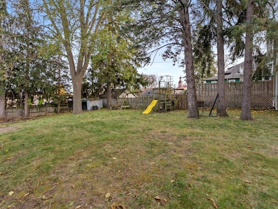 113 S 7th Ave, West Bend, WI 53095 - photo 3