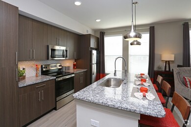 700 E Algonquin Rd unit 2307, Schaumburg, IL 60173 - photo 6