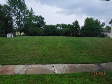 3319 Tulip Dr, Hazel Crest, IL 60429 - photo 7