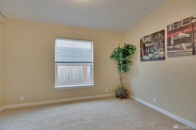 10513 197th St E unit 21, Graham, WA 98338 - photo 6