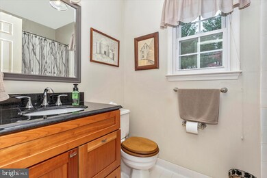 13520 Straw Bale Ln, Gaithersburg, MD 20878 - photo 5