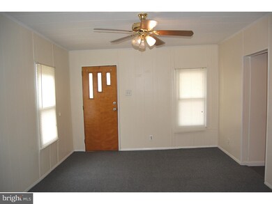 423 1st Ave, Woodbury, NJ 08096 - photo 3