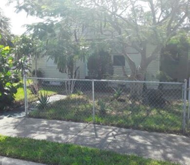 718 44th St, West Palm Beach, FL 33407 - photo 2