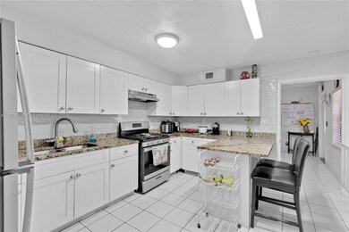 73 E 47th St, Hialeah, FL 33013 - photo 4
