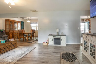 1209 3rd Ave, Toms River, NJ 08757 - photo 5