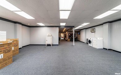 414 S Kickapoo St, Lincoln, IL 62656 - photo 4