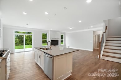 5409 Verona Rd, Charlotte, NC 28215 - photo 2