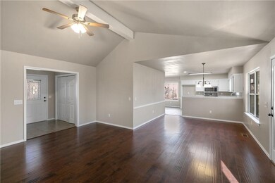 35 Lyndhurst Dr, Bella Vista, AR 72714 - photo 5