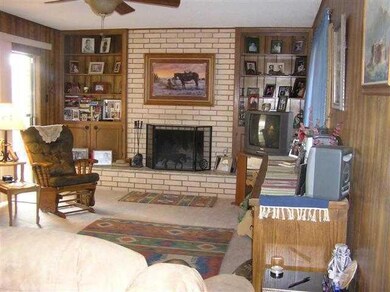 Den/Family/Great Room. Family room with