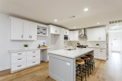 307 Northwood St, Houston, TX 77009 - photo 7