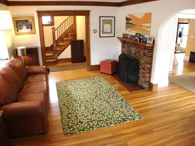 128 Brooks Ave, Arlington, MA 02474 - photo 4