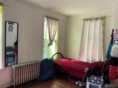 127 Townsend St, New Brunswick, NJ 08901 - photo 3