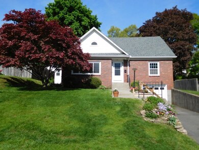 51 Portland St, Holyoke, MA 01040 - photo 2